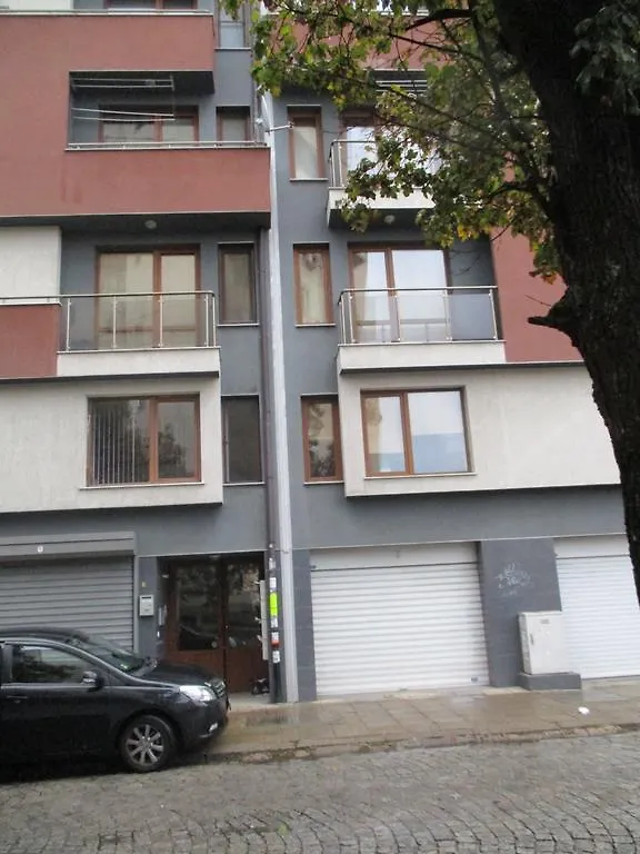 The Sunny Studio Sofia Apartment